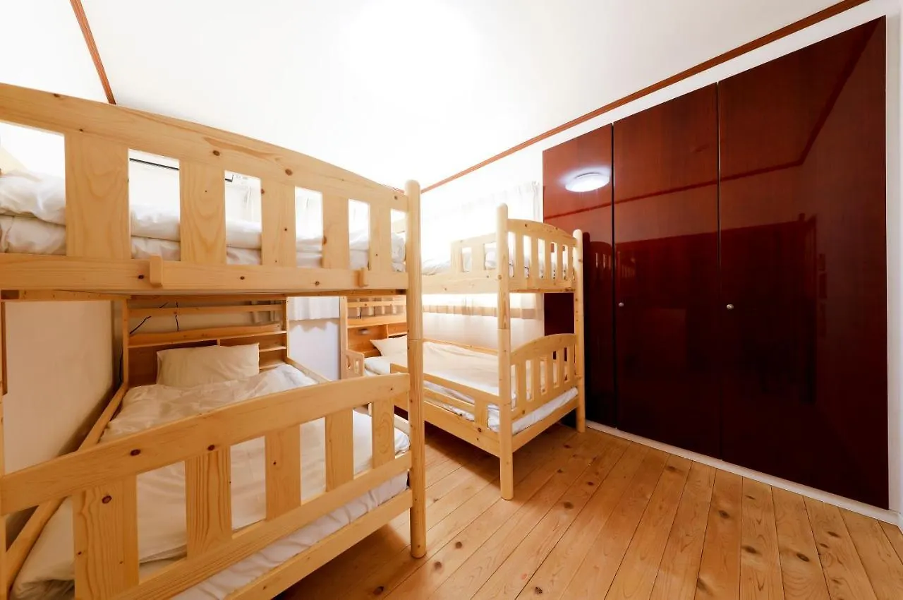 Holiday home 庭之宿 新大阪日本庭園の家 -Residence Inn Niwanoyado-