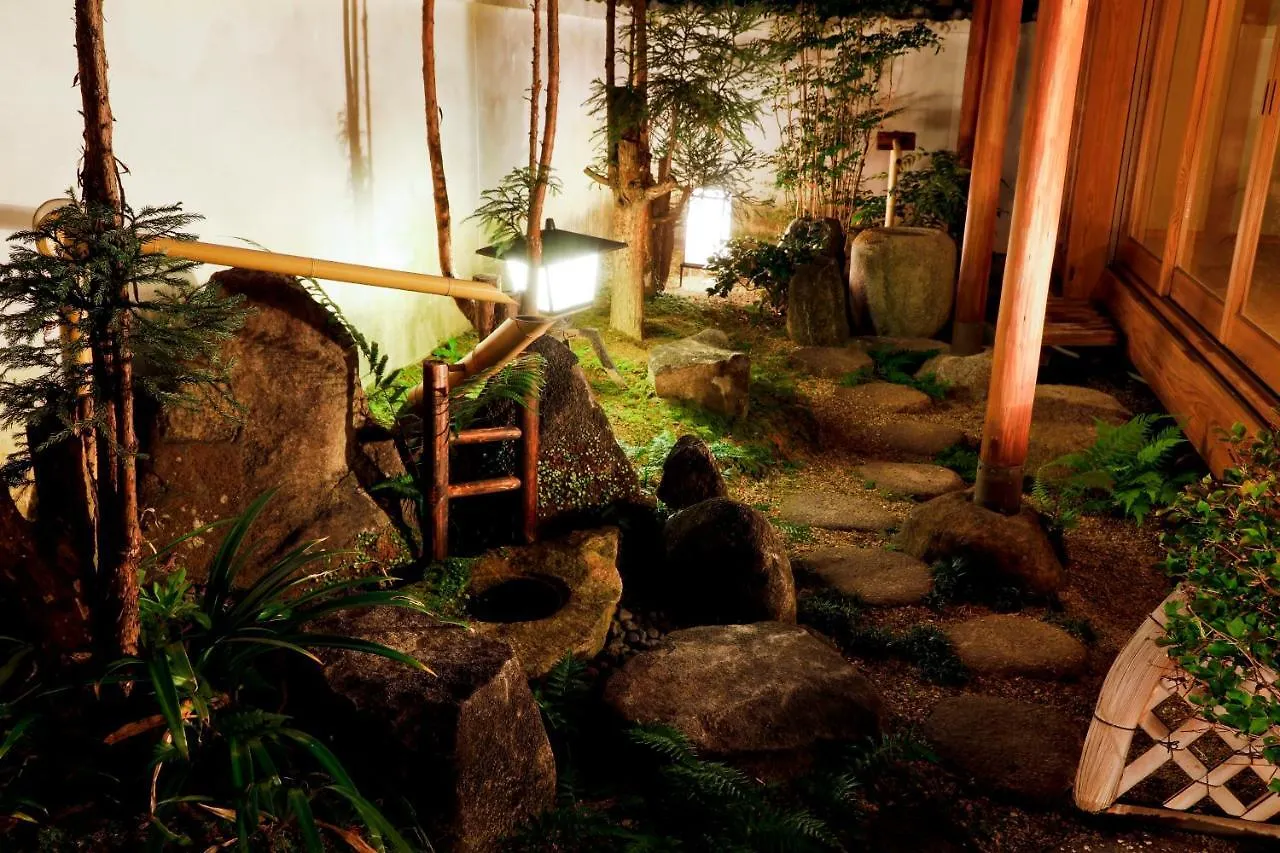 庭之宿 新大阪日本庭園の家 -Residence Inn Niwanoyado- Japan